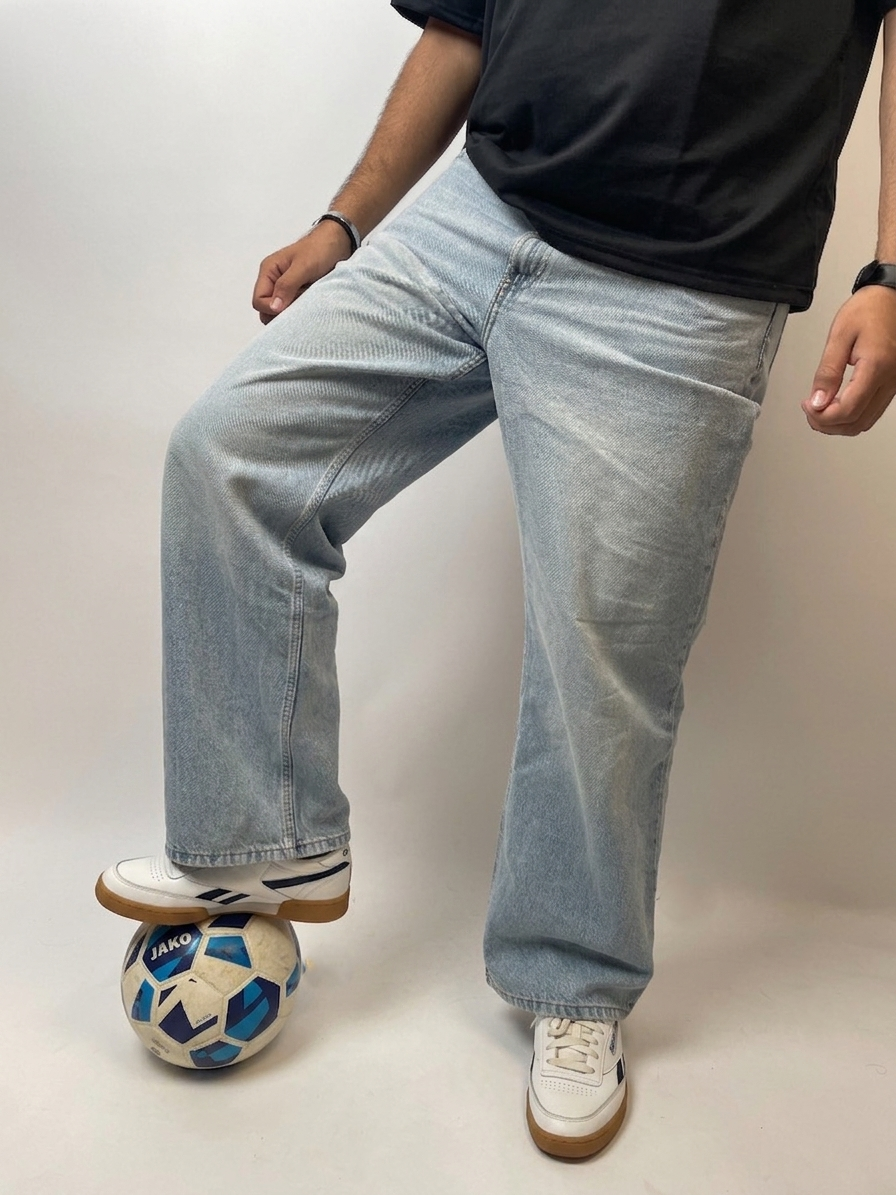 ICICLE WASH - WIDE LEG DENIM
