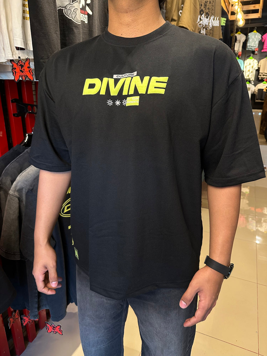 OBSIDIAN BLACK - DIVINE OVERSIZED TEE