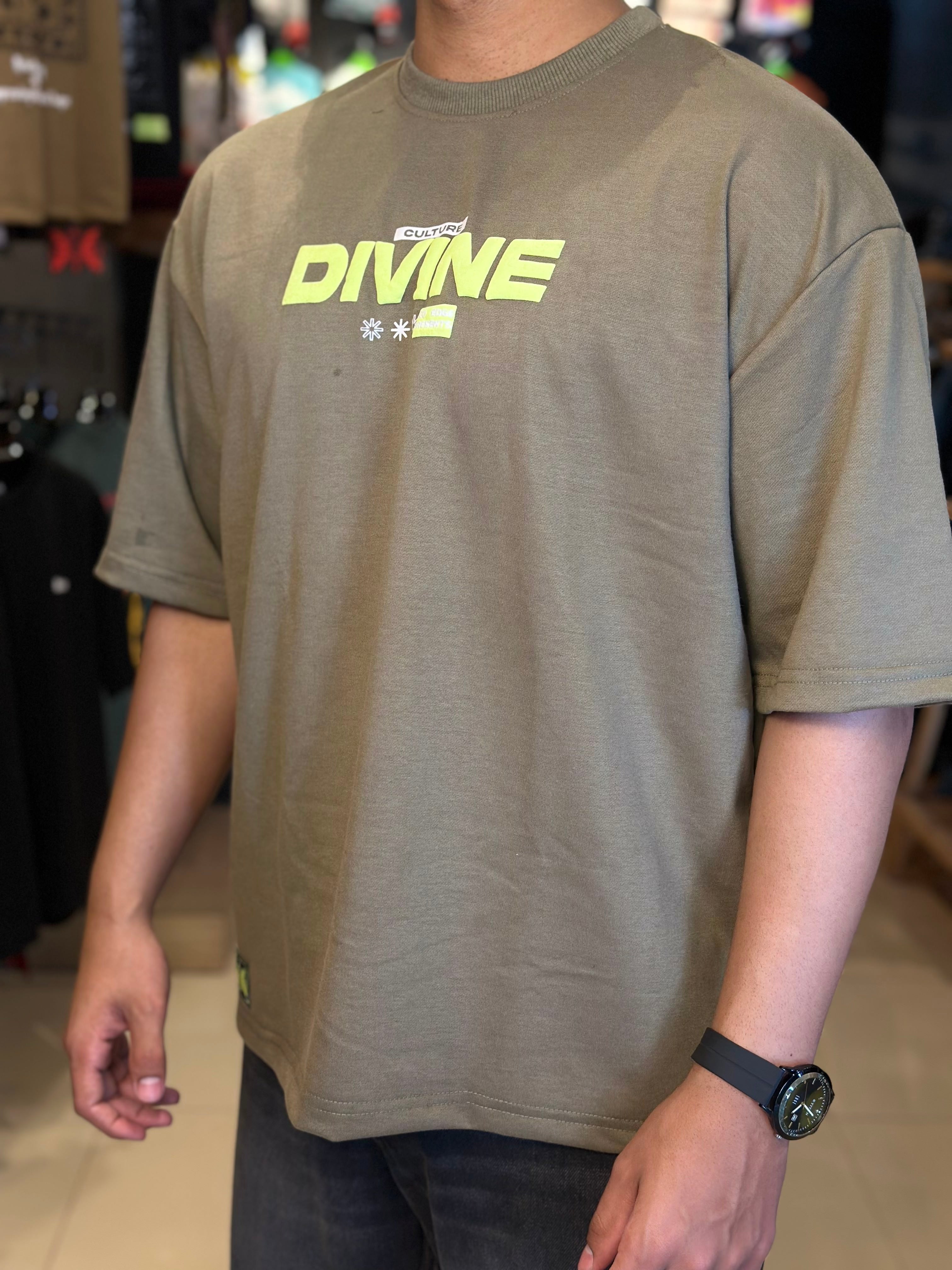 VINTAGE OLIVE - DIVINE OVERSIZED TEE
