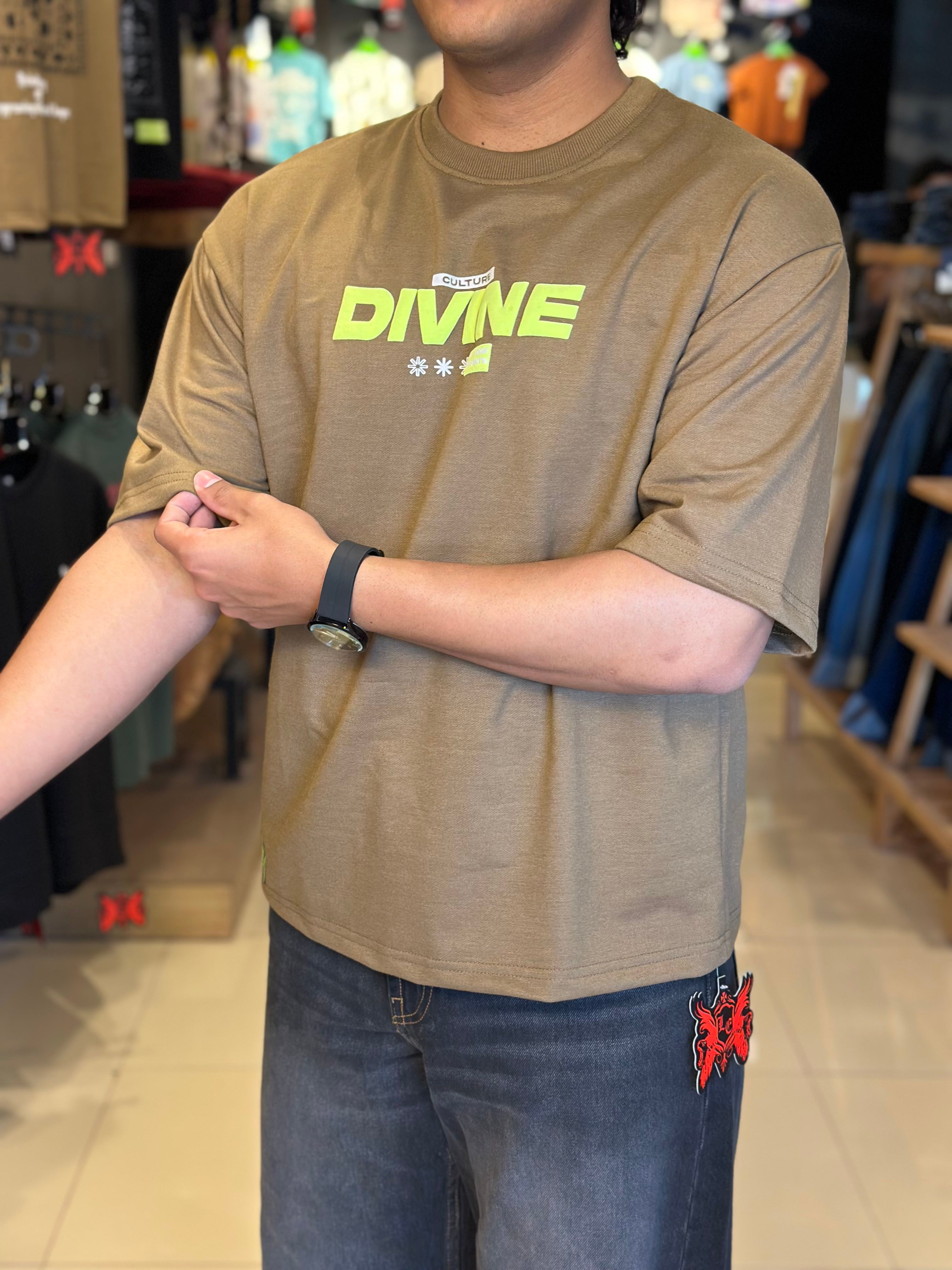MOCHA BROWN - DIVINE OVERSIZED TEE