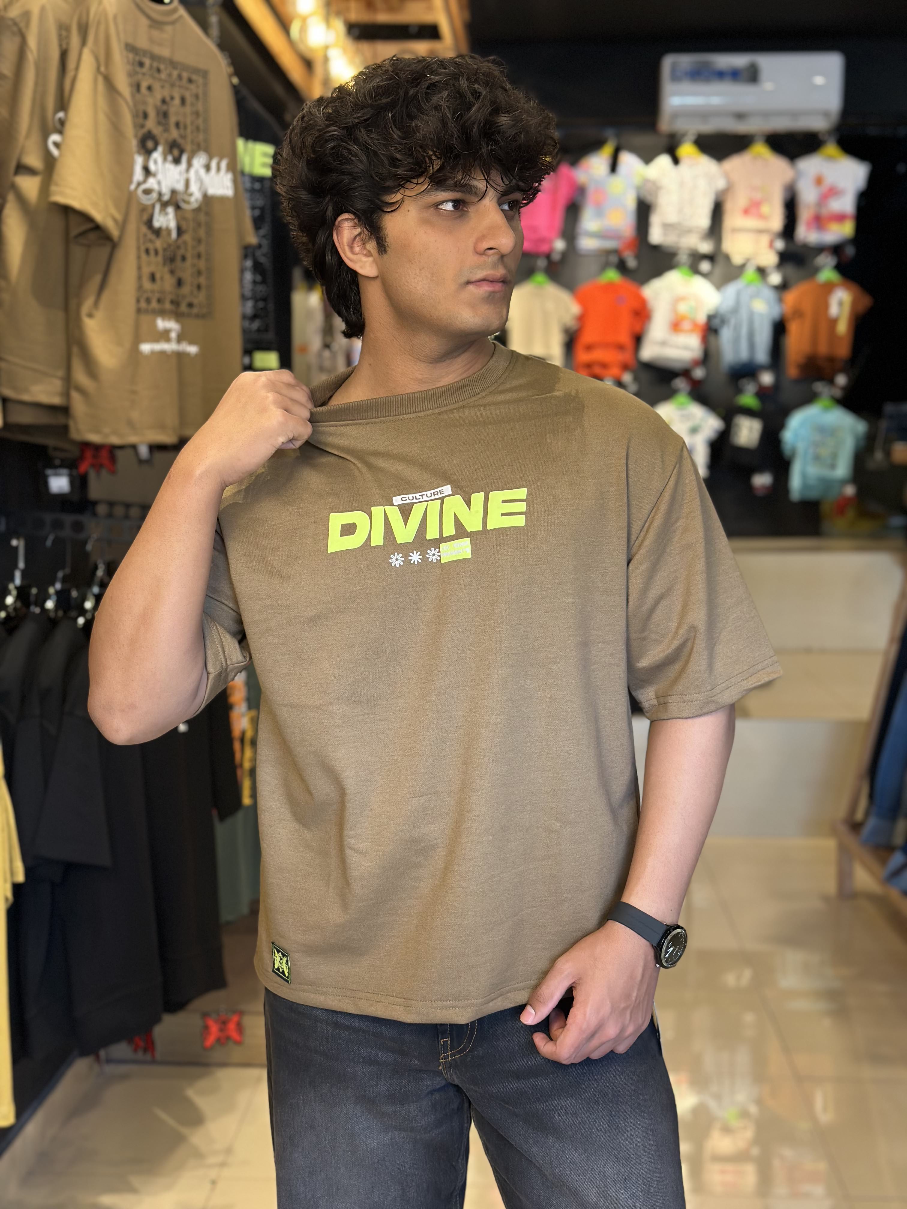 MOCHA BROWN - DIVINE OVERSIZED TEE