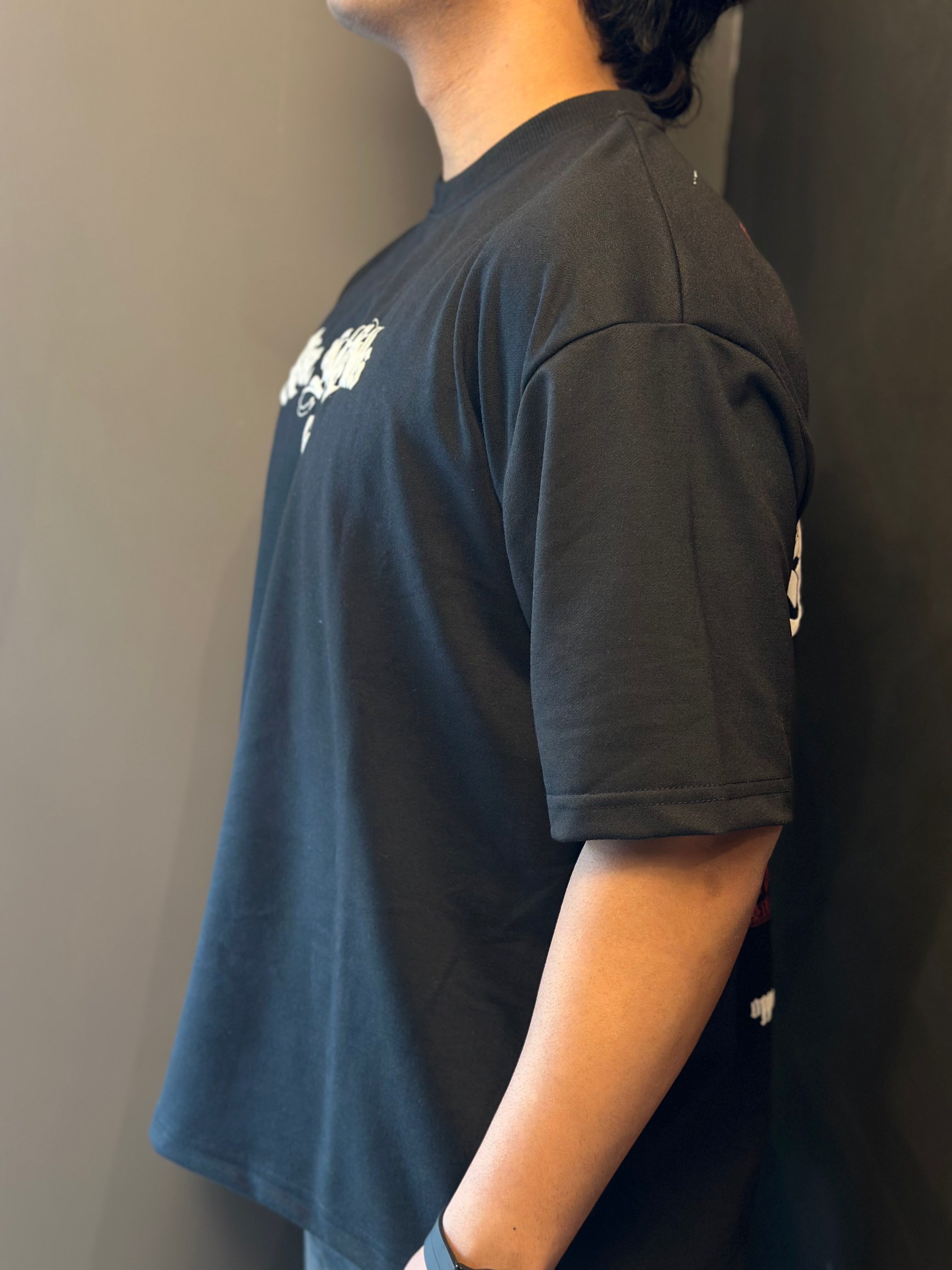 PHANTOM BLACK -  OVERSIZED TEE