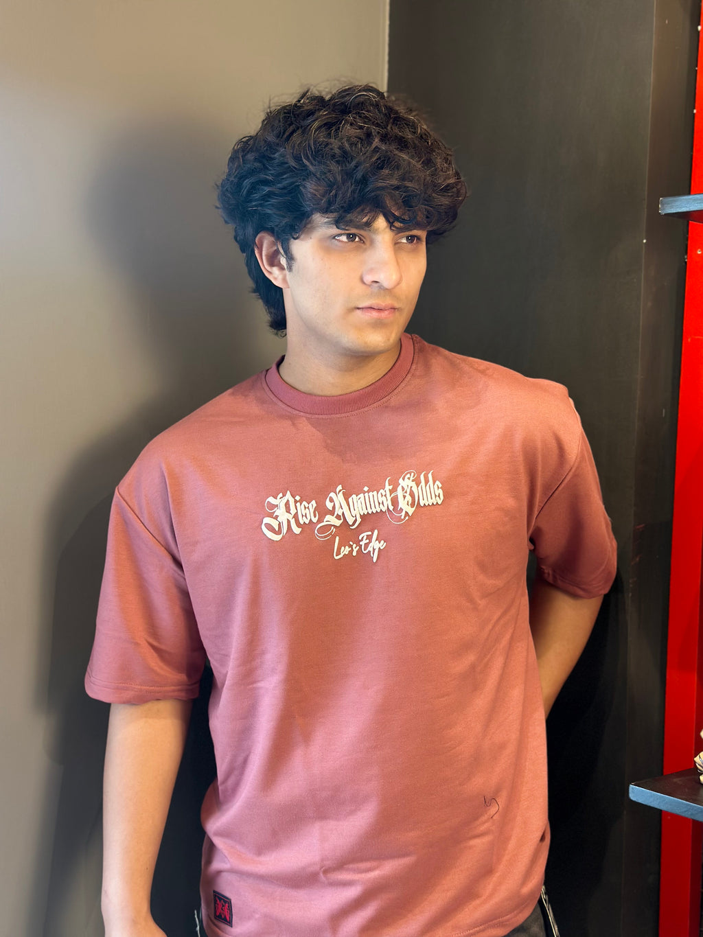 RUSTIC ROSE -  OVERSIZED TEE