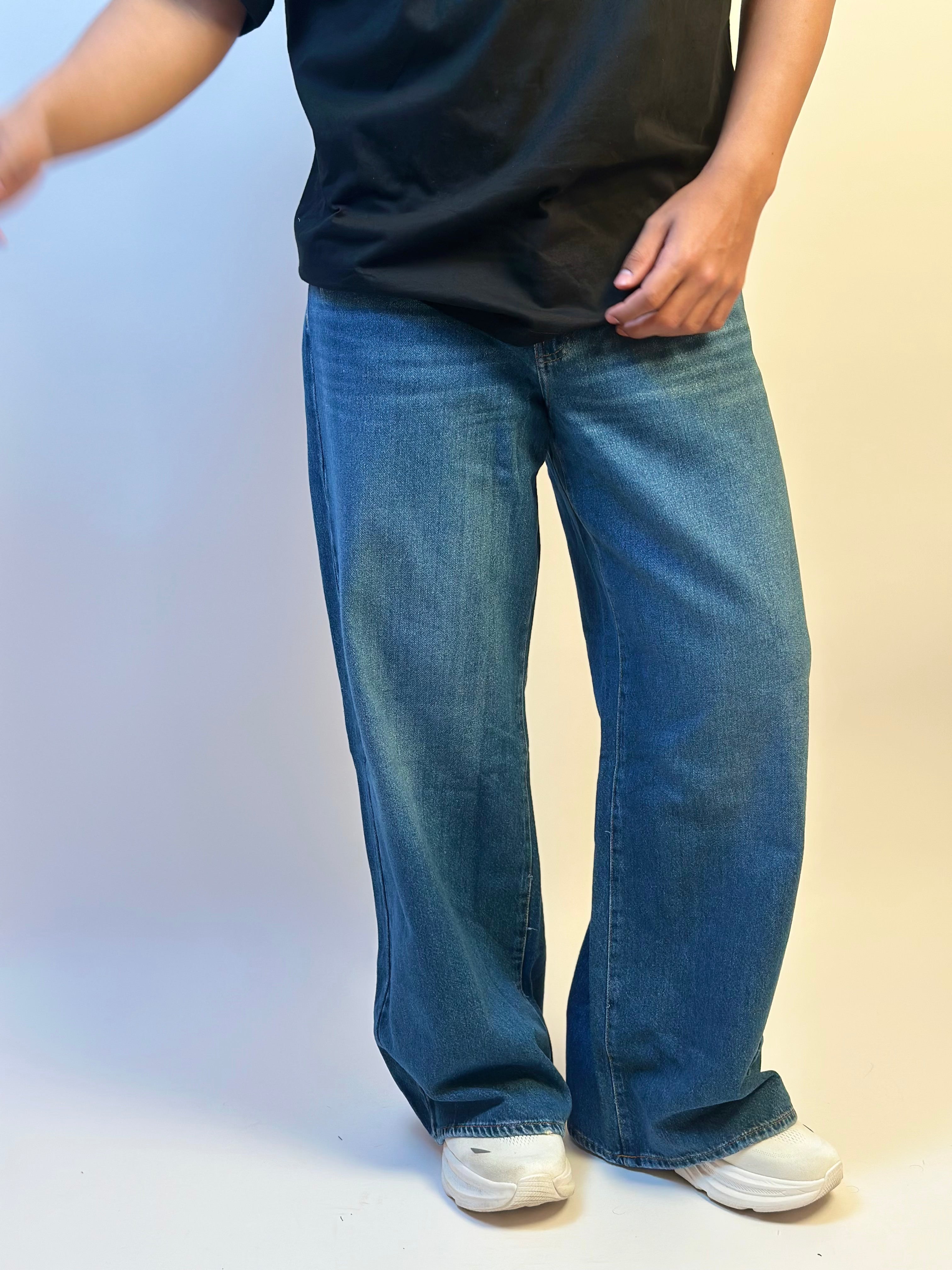 PACIFIC BLUE - RELAXED FIT DENIM