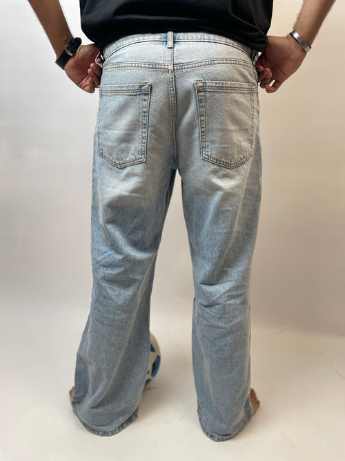ICICLE WASH - WIDE LEG DENIM